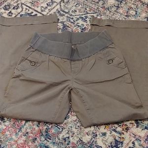 Maternity pants brown old navy 8